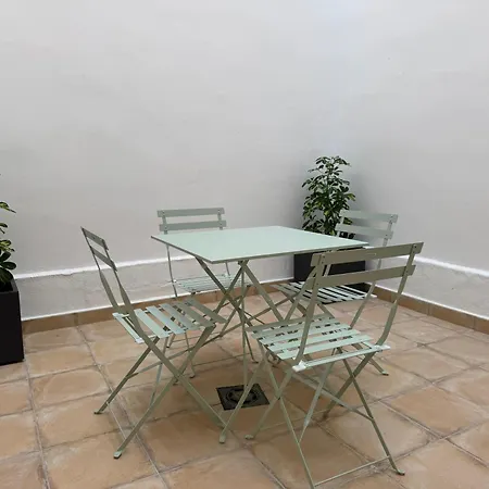 Patio De La Calleja דירה